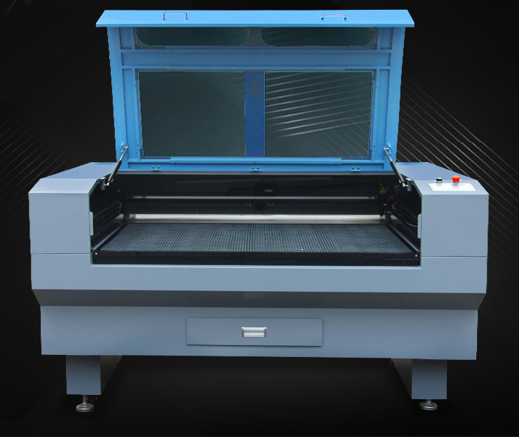 CO2激光切割雕刻机