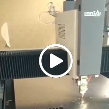 1500瓦光纤切割机，加工4mm不锈钢视频